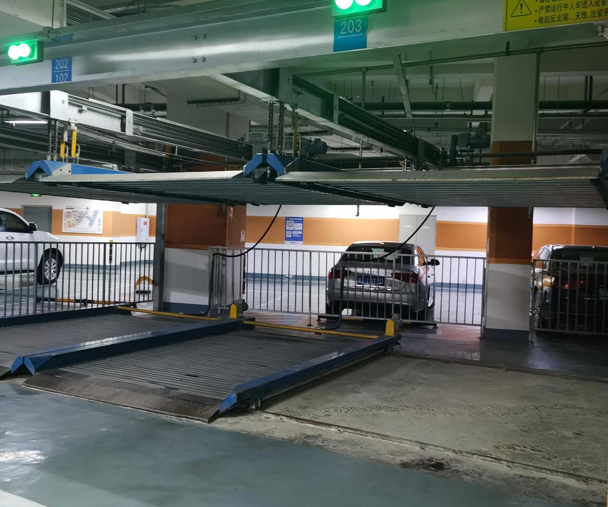 楚雄2層簡易式立體車庫停車設(shè)備二手