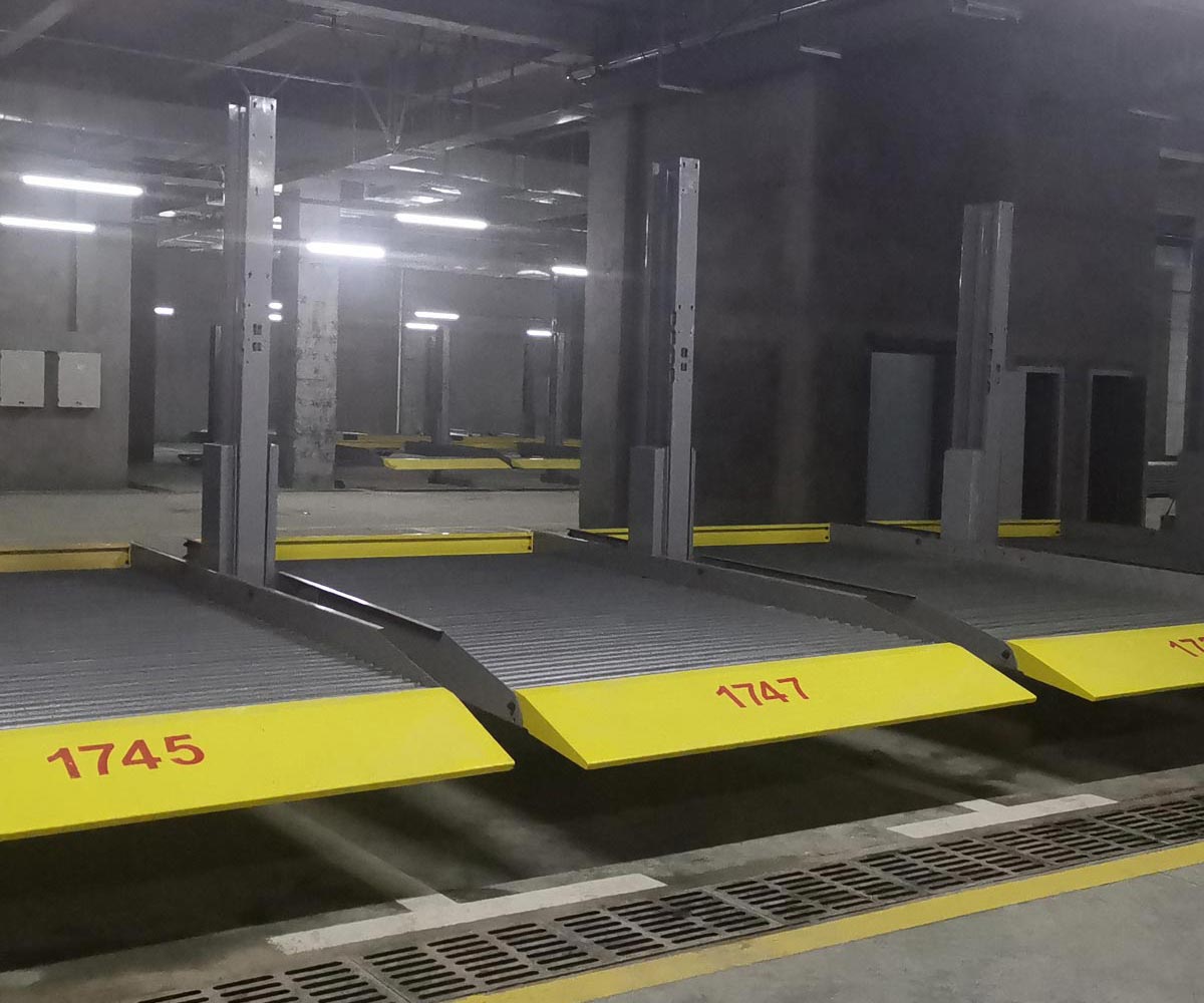 二層升降機械式立體車庫維保.jpg