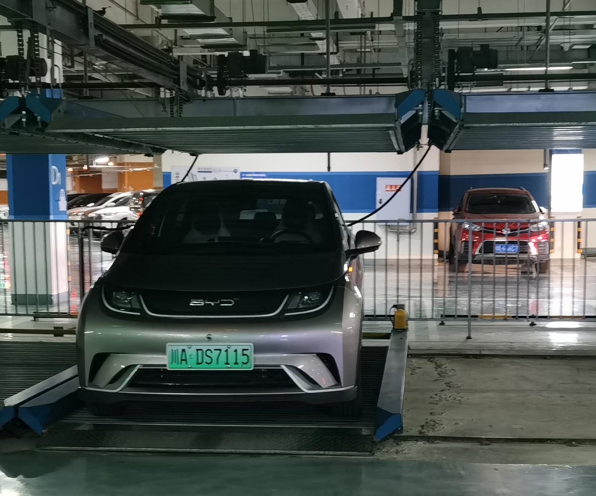 雙層簡易升降類機械式停車位維保升降橫移式停車設備租賃經(jīng)營